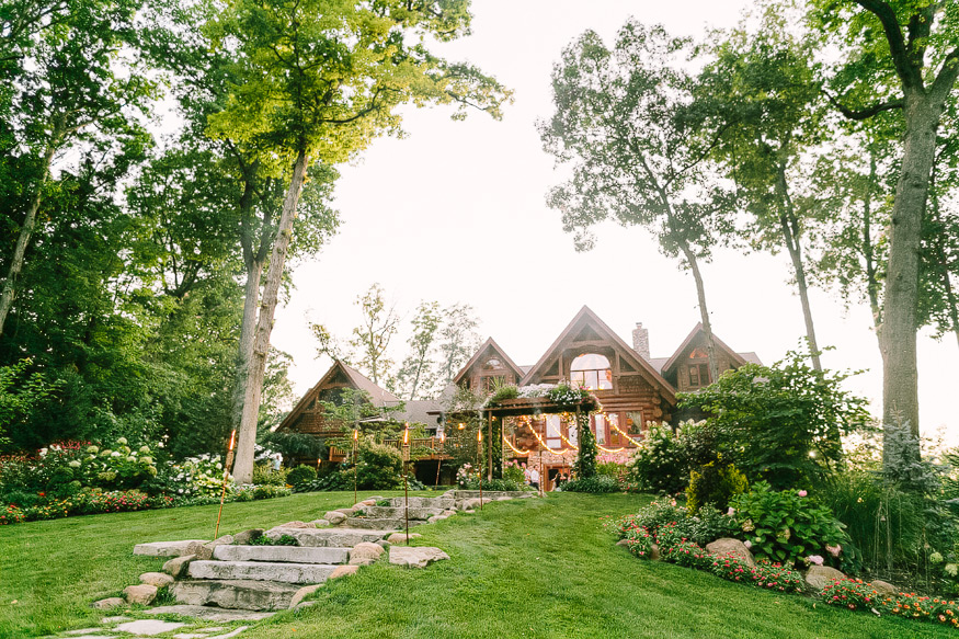 Maggie & Michael | Sunset Cove Bed & Breakfast Wedding